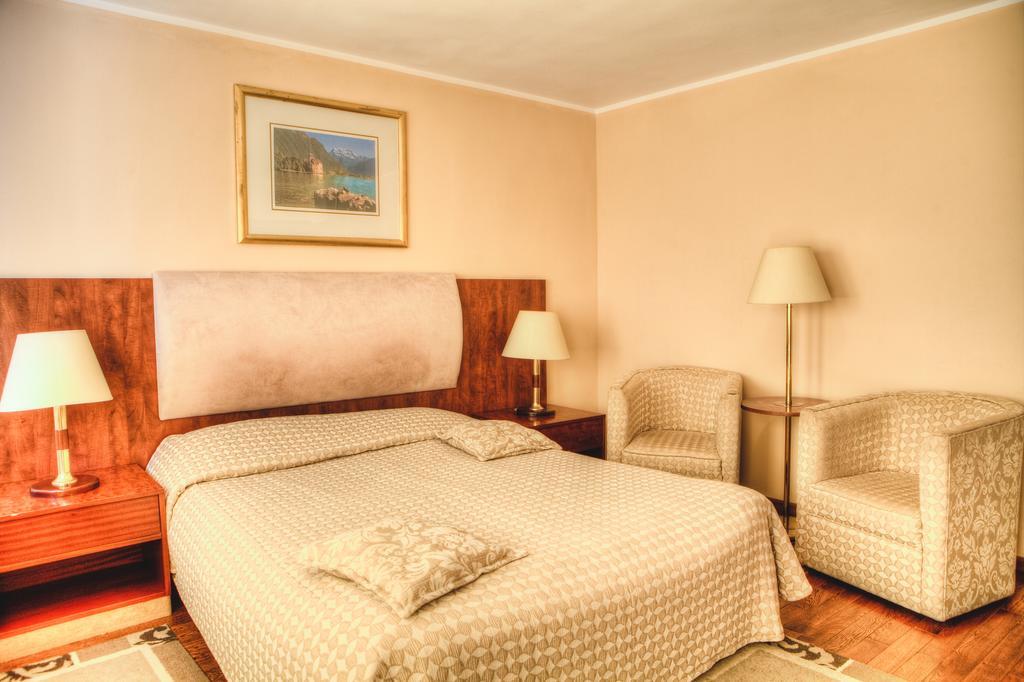 Vila Pinul Si Mesteacanul Hotel Poiana Brasov Exterior foto